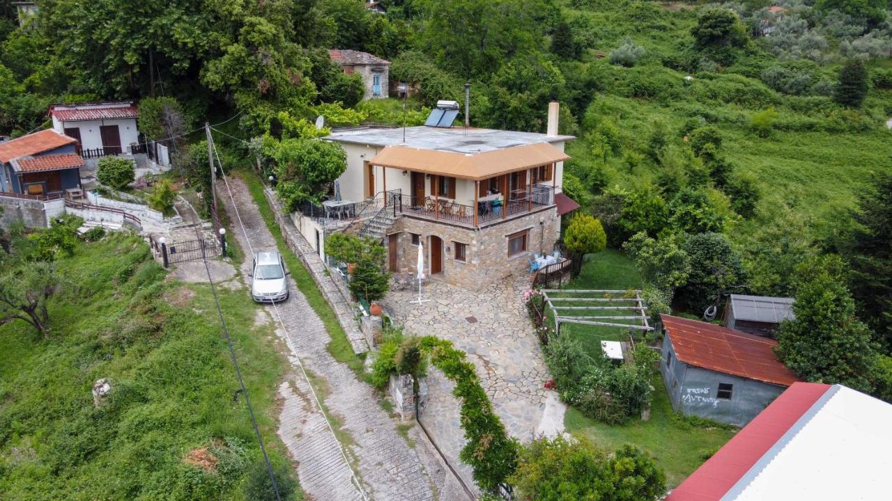 Efi'S Guest House Áyios Dhimítrios Eksteriør billede