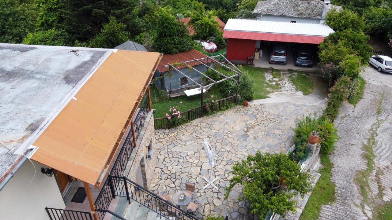 Efi'S Guest House Áyios Dhimítrios Eksteriør billede